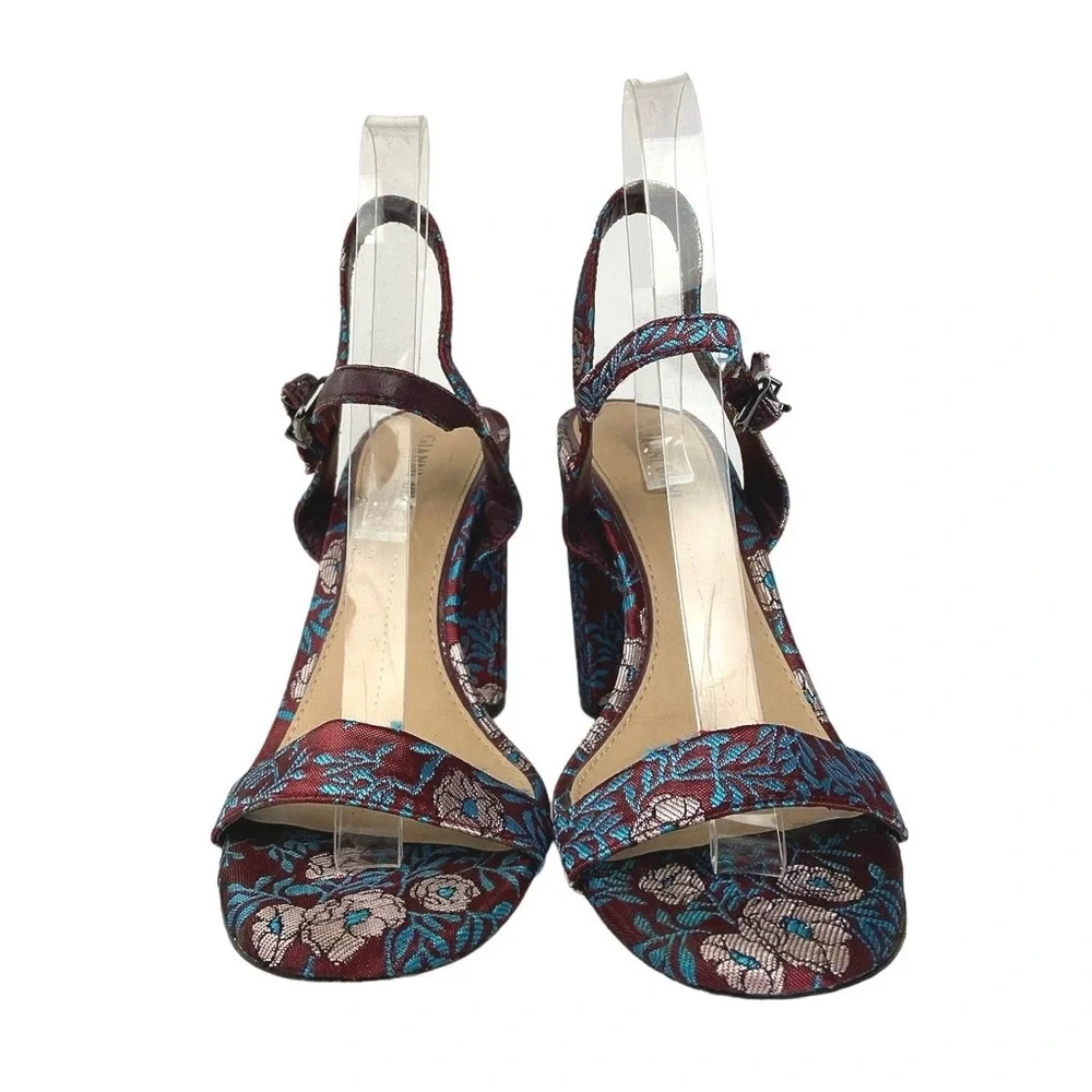 Gianni‎ Bini Mckaria Brocade Block Heels Size 10